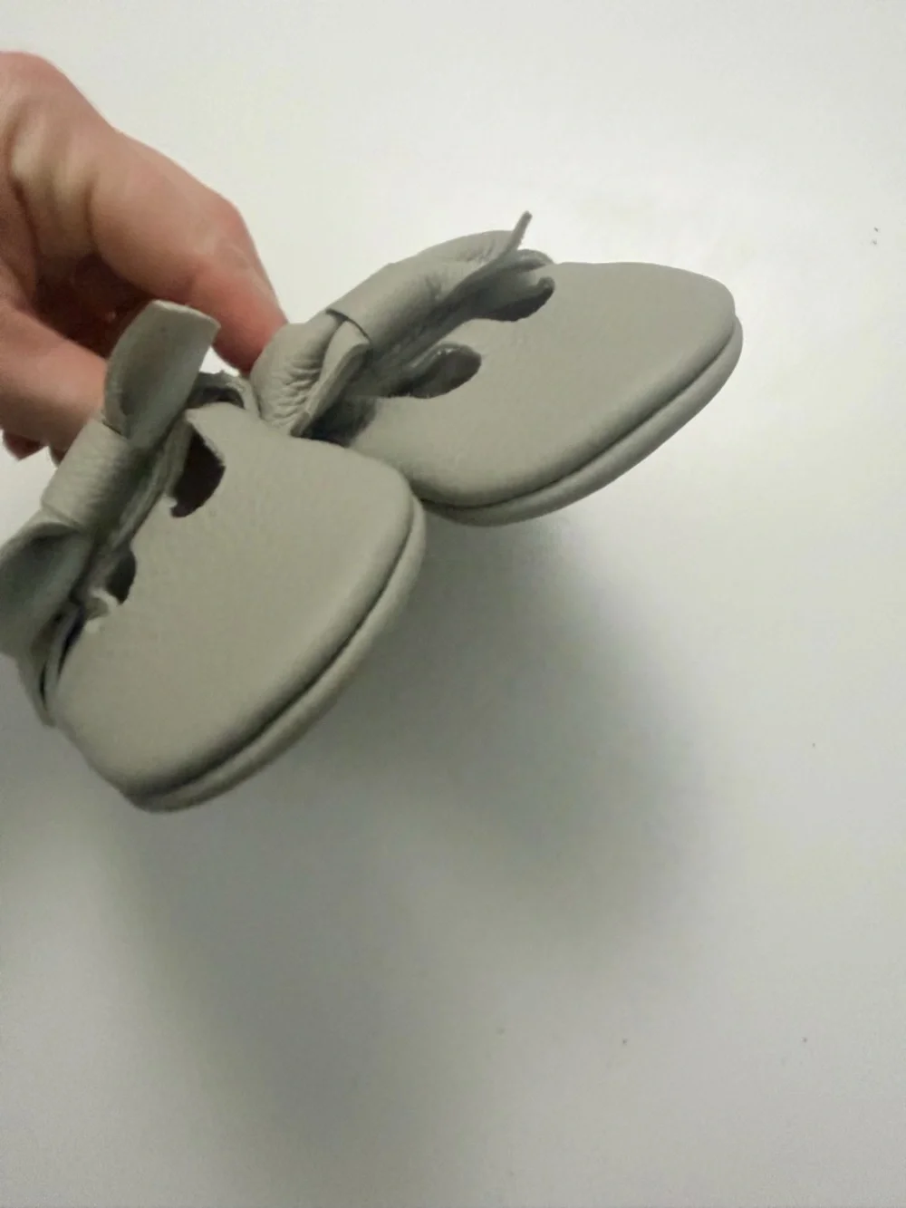 Bare Soles Moccasins Leather Soft Bow Grey Baby 12-18m Size 4
